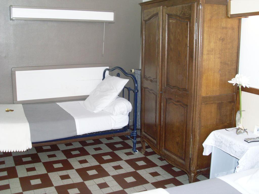 Hotel Innova Cardabella Avignon Exterior photo